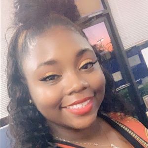 Meet your Posher, Markita